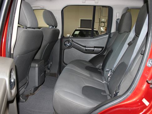 Used 2015 Nissan Xterra S w/ Value Package RWD image 21