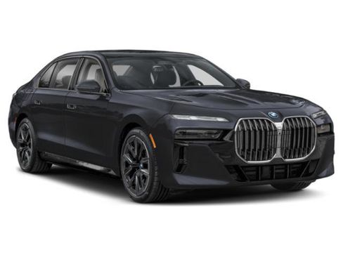 New 2026 BMW 750e xDrive w/ Premium Package AWD/4WD image 9