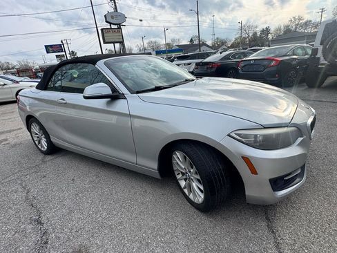 Used 2016 BMW 228i xDrive Convertible image 8