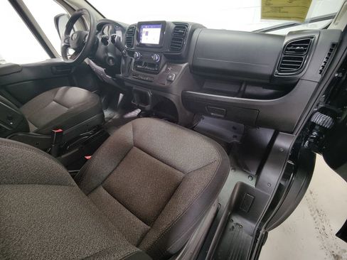 Used 2022 RAM ProMaster 2500 image 13