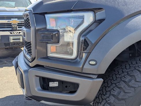 Used 2019 Ford F150 Raptor AWD/4WD image 11