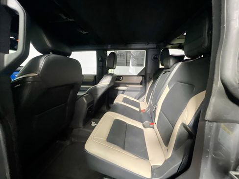 Used 2023 Ford Bronco Wildtrak AWD/4WD image 29