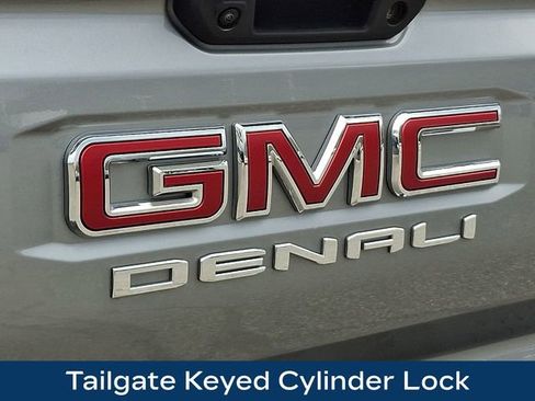 Used 2026 GMC Canyon Denali image 33