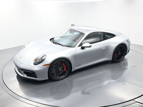 Used 2022 Porsche 911 Carrera 4 GTS image 28