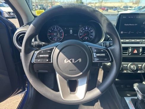 Used 2023 Kia Forte LXS FWD image 10