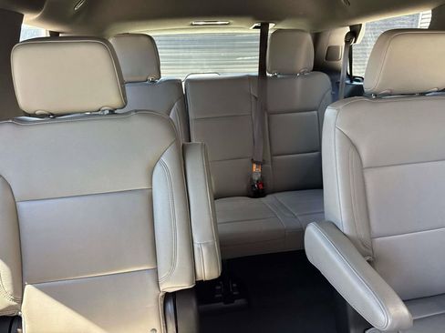 Used 2021 Chevrolet Tahoe Z71 AWD/4WD image 14