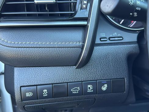 Used 2021 Toyota Camry XSE image 12