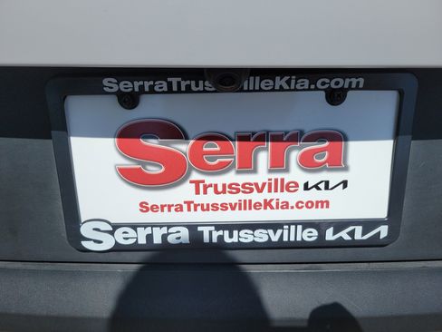 Used 2025 Kia Sportage EX w/ Premium Package FWD image 32