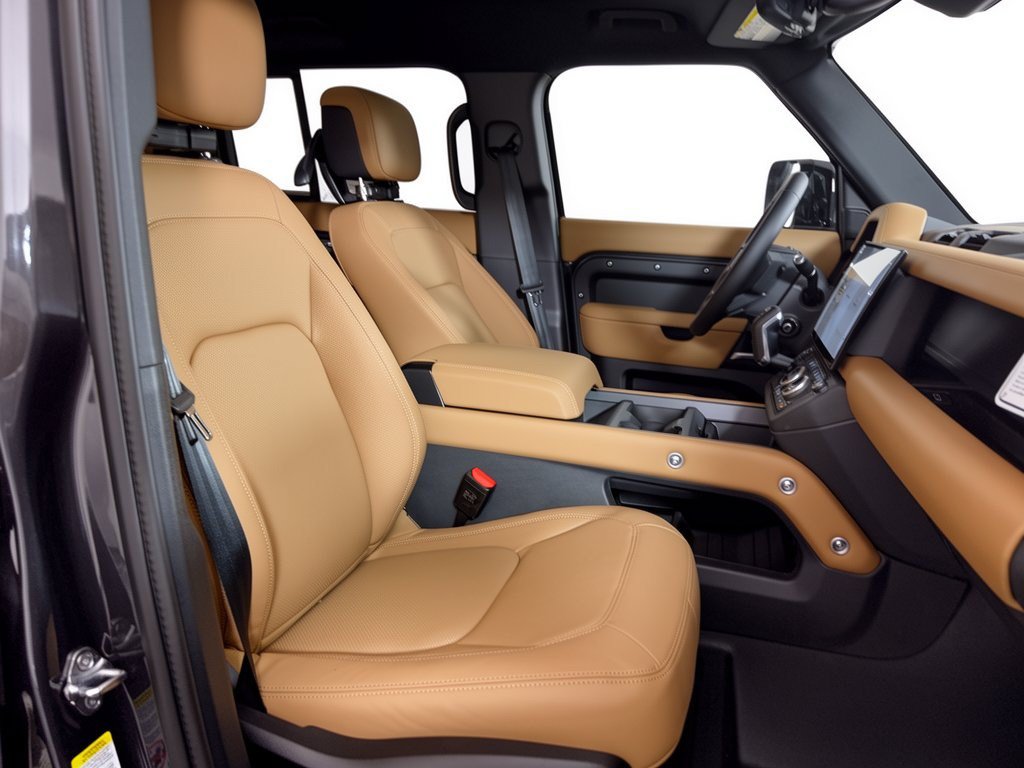 New 2026 Land Rover Defender 110 S AWD/4WD image 30