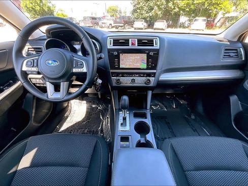 Used 2017 Subaru Outback 2.5i Premium AWD/4WD image 16