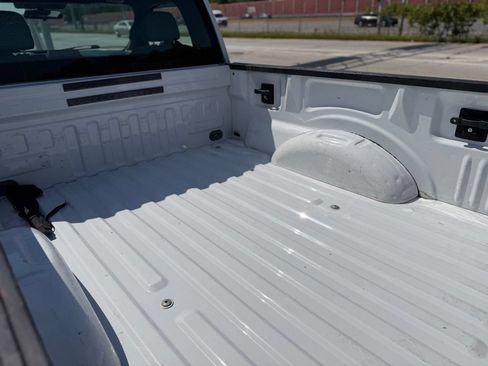 Used 2016 Ford F150 XL w/ Equipment Group 101A Mid RWD image 8