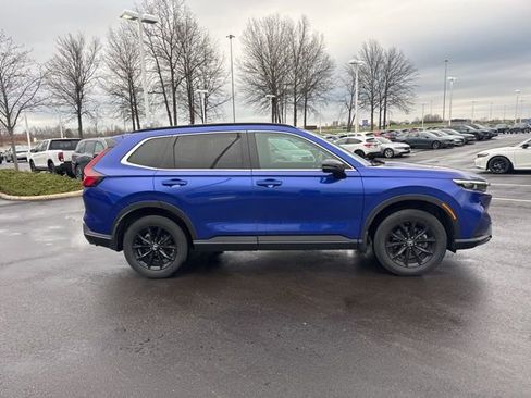 Used 2023 Honda CR-V Sport image 11