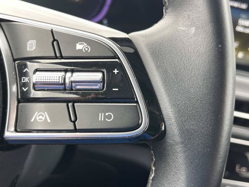 Used 2025 Kia Seltos S FWD image 30