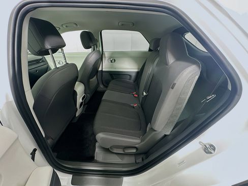 Used 2024 Hyundai Ioniq 5 SEL image 27