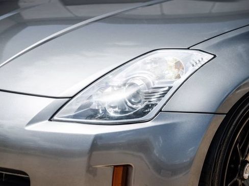 Used 2006 Nissan 350Z Coupe RWD image 39