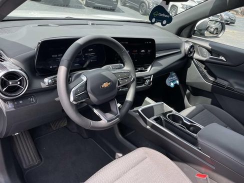 Certified 2025 Chevrolet Equinox LT FWD image 20
