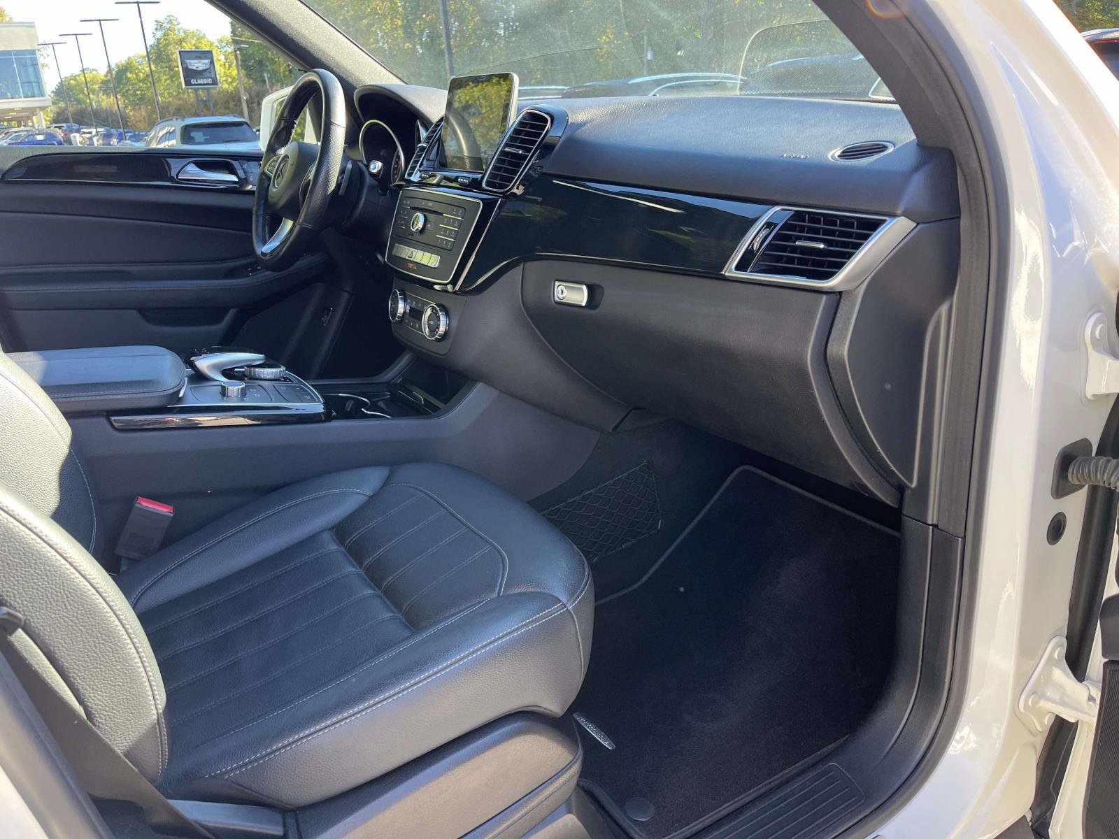 Used 2017 Mercedes-Benz GLE 350 4MATIC image 57