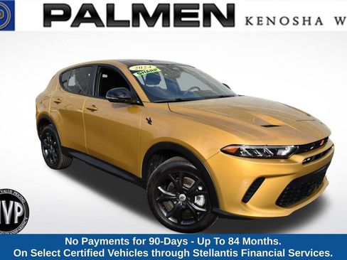 Certified 2024 Dodge Hornet GT image 1