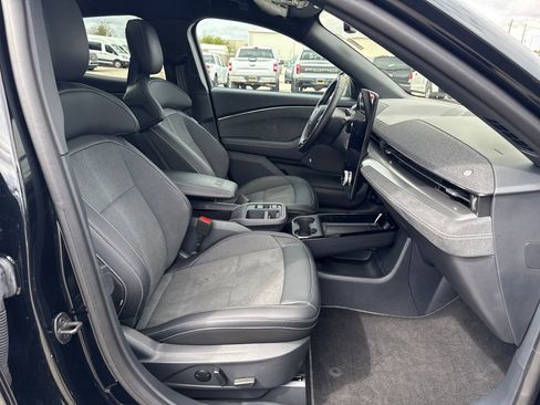 Used 2025 Ford Mustang Mach-E GT image 26