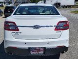 Used 2017 Ford Taurus SE image 4