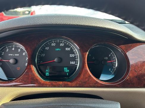 Used 2008 Buick Lucerne CXL w/ Driver Confidence Package image 16