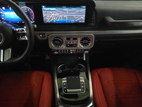 Used 2025 Mercedes-Benz G 550 w/ Manufactur Interior Package image 10