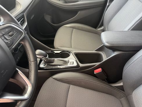Used 2025 Buick Encore GX Preferred FWD image 39