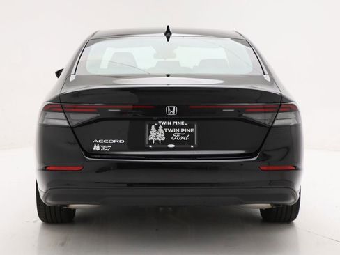 Used 2024 Honda Accord LX image 8