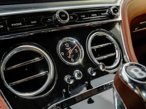 Used 2020 Bentley Continental GT AWD/4WD image 38