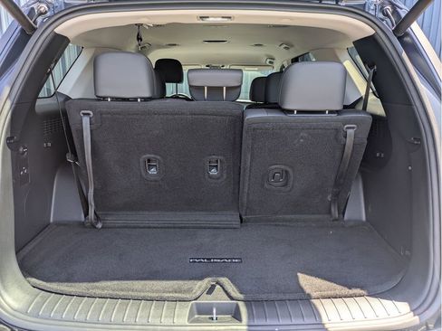 Used 2025 Hyundai Palisade SEL image 8