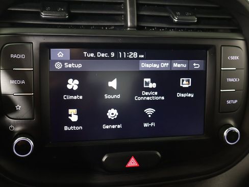 Used 2023 Kia Soul LX w/ LX Technology Package image 43