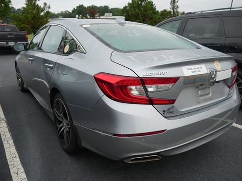 Used 2021 Honda Accord Touring image 4