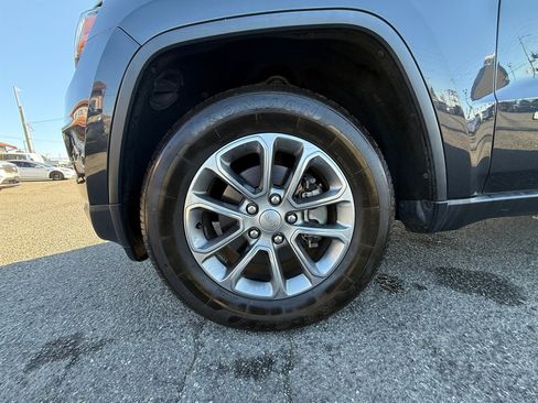 Used 2016 Jeep Grand Cherokee Limited RWD image 32