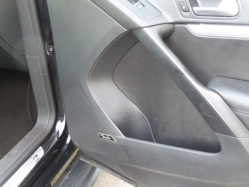 Used 2015 Volkswagen Tiguan R-Line image 17