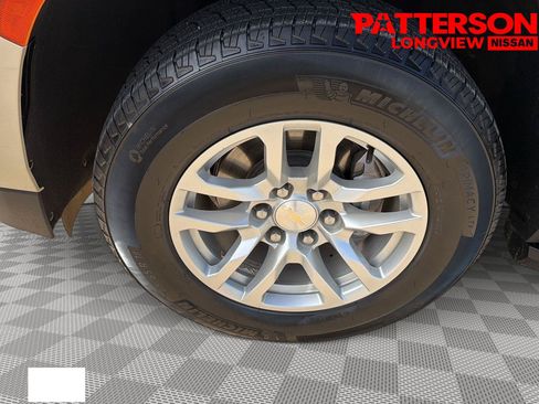Used 2023 Chevrolet Tahoe LT RWD image 23