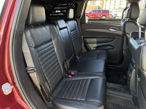 Used 2019 Jeep Grand Cherokee Limited X image 29