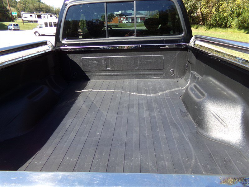 Used 2002 Ford F250 XLT AWD/4WD image 15