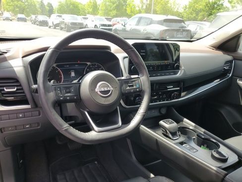 Certified 2023 Nissan Rogue SL w/ SL Premium Package AWD/4WD image 8