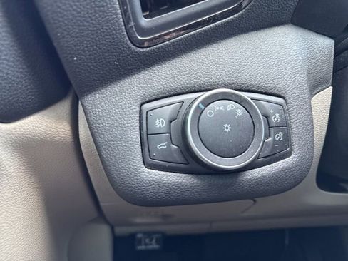 Used 2018 Ford Escape SEL AWD/4WD image 20
