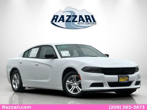 Used 2023 Dodge Charger SXT image 1