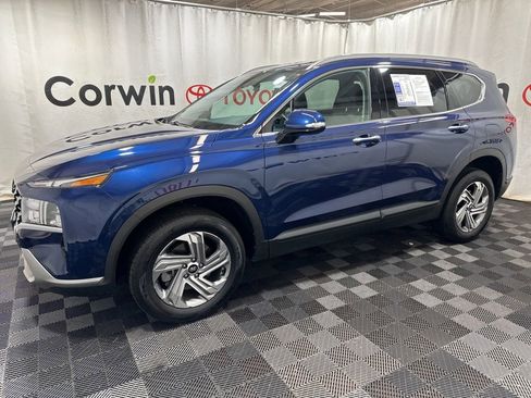 Used 2023 Hyundai Santa Fe SEL w/ Cargo Package image 4