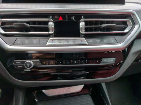 Certified 2023 BMW X3 xDrive30i w/ M Sport Package image 19