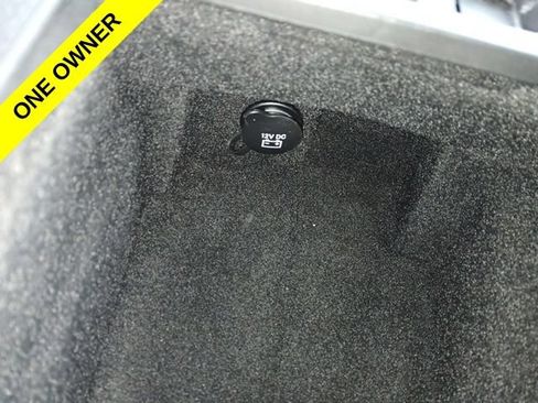 Used 2019 Jeep Grand Cherokee Laredo AWD/4WD image 23