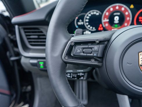 Used 2025 Porsche 911 Targa 4 GTS image 25