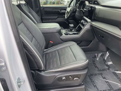 Used 2023 GMC Sierra 1500 AT4X w/ AT4X AEV Edition AWD/4WD image 47