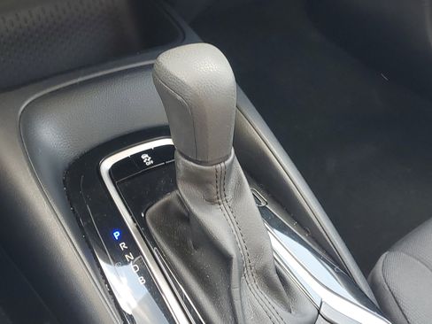 Certified 2023 Toyota Corolla LE image 28