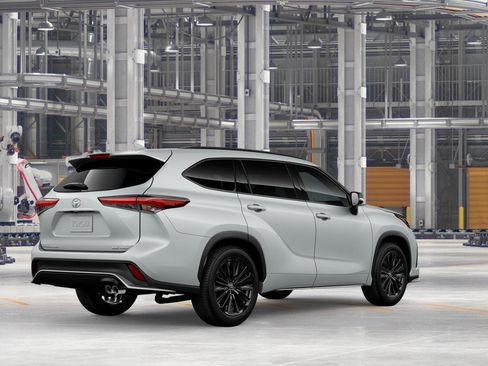 New 2026 Toyota Highlander XSE AWD/4WD image 10