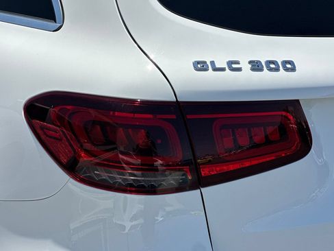 Used 2022 Mercedes-Benz GLC 300 image 26