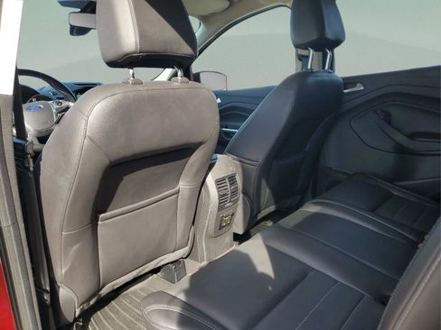 Used 2016 Ford Escape Titanium image 5