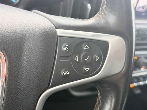 Used 2018 GMC Sierra 3500 SLT image 28